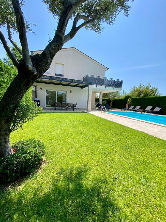 Villa Divina With Private Heated Pool Pula Buitenkant foto